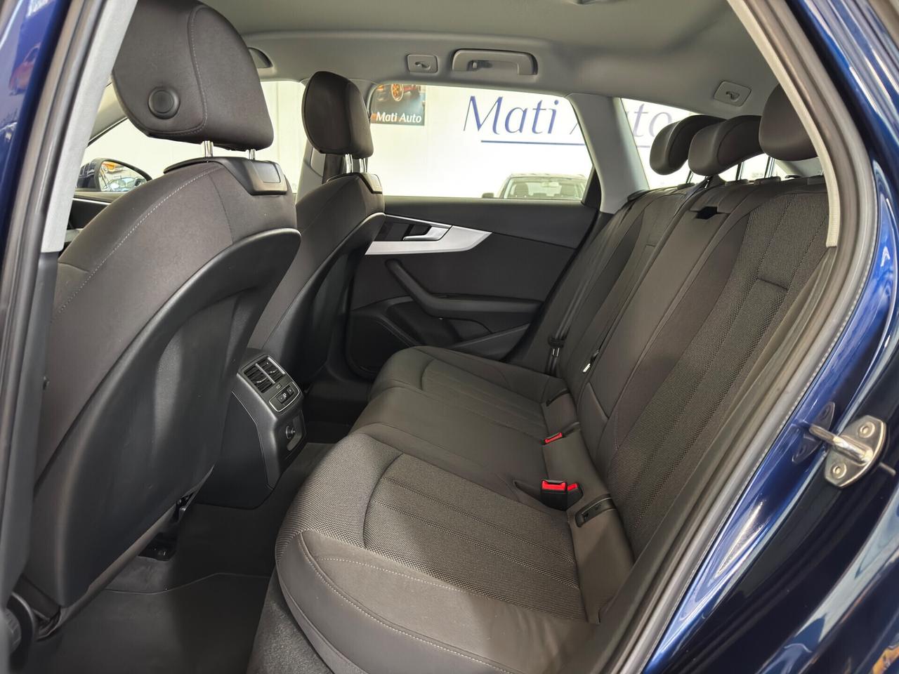 Audi A4 Avant 35 TDI/163 CV S tronic Business Advanced