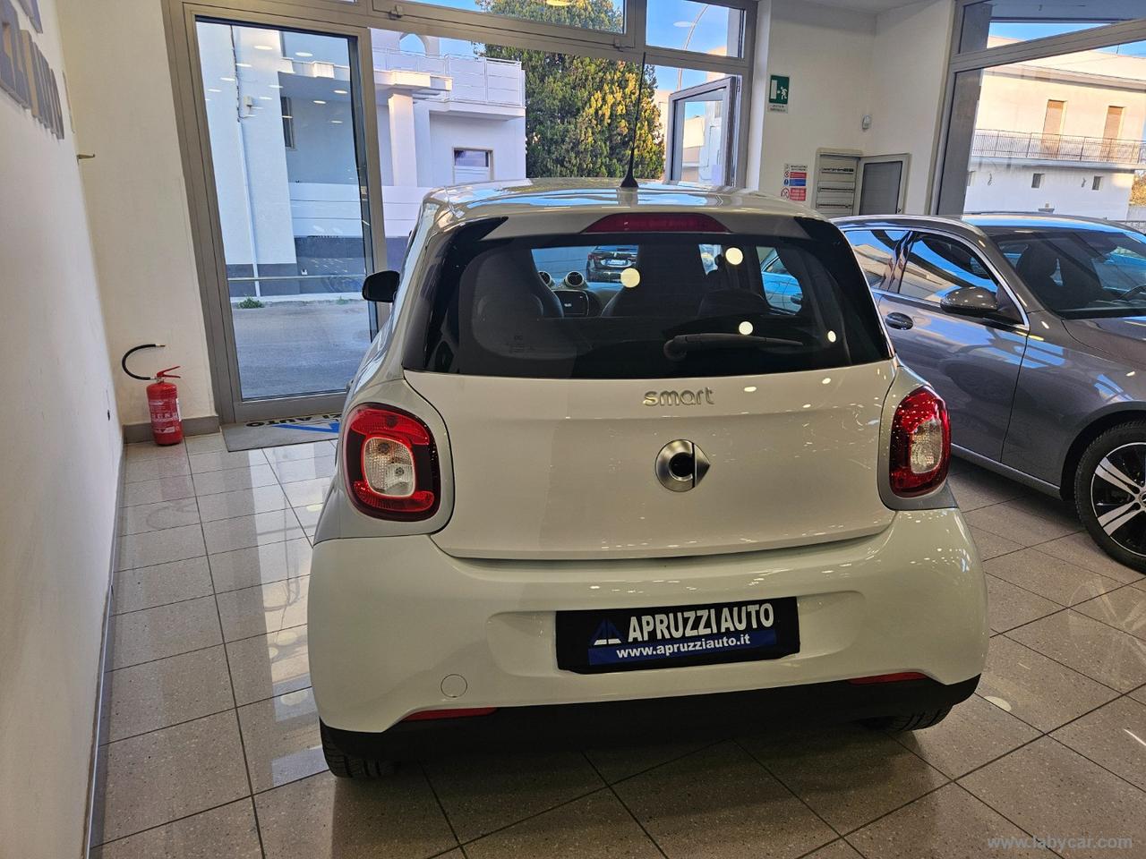 SMART forfour 70 1.0 twinamic Youngster