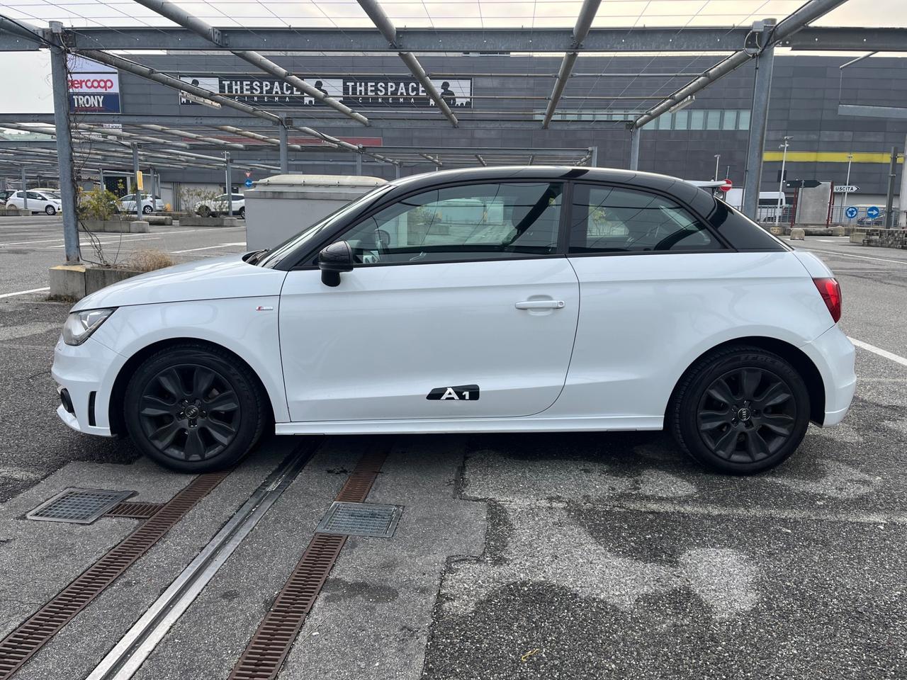 Audi A1 1.6 TDI S line edition