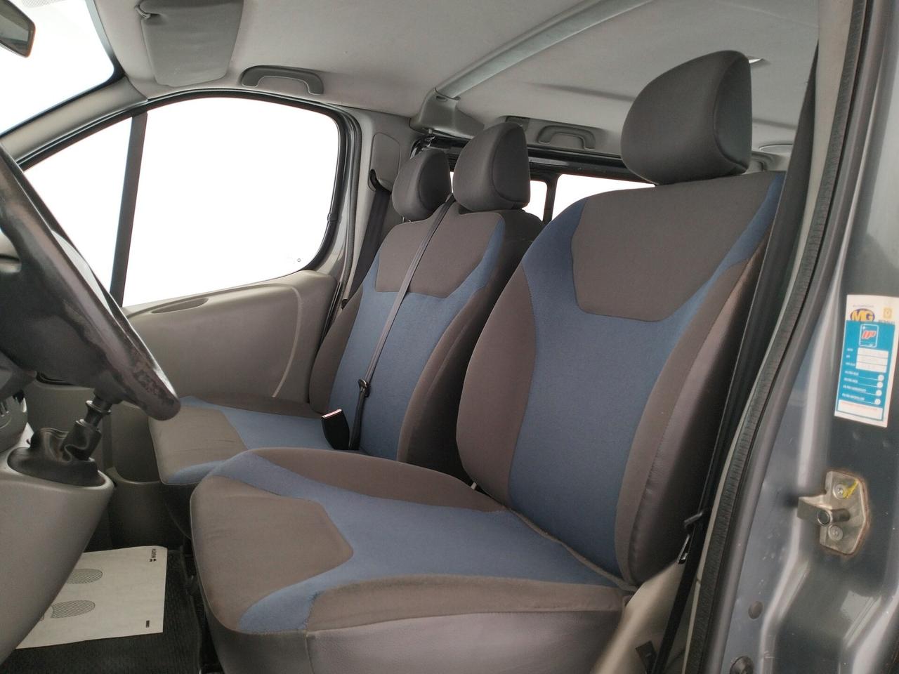 Renault Trafic 2.0 dCi 115cv Passenger - 9 POSTI