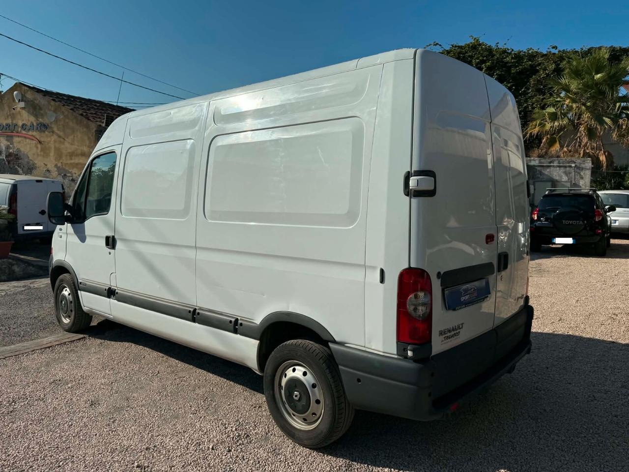 Renault Master 2.5 dCi FURGONE