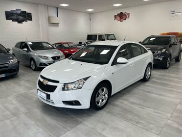 Chevrolet Cruze 1.6 LS