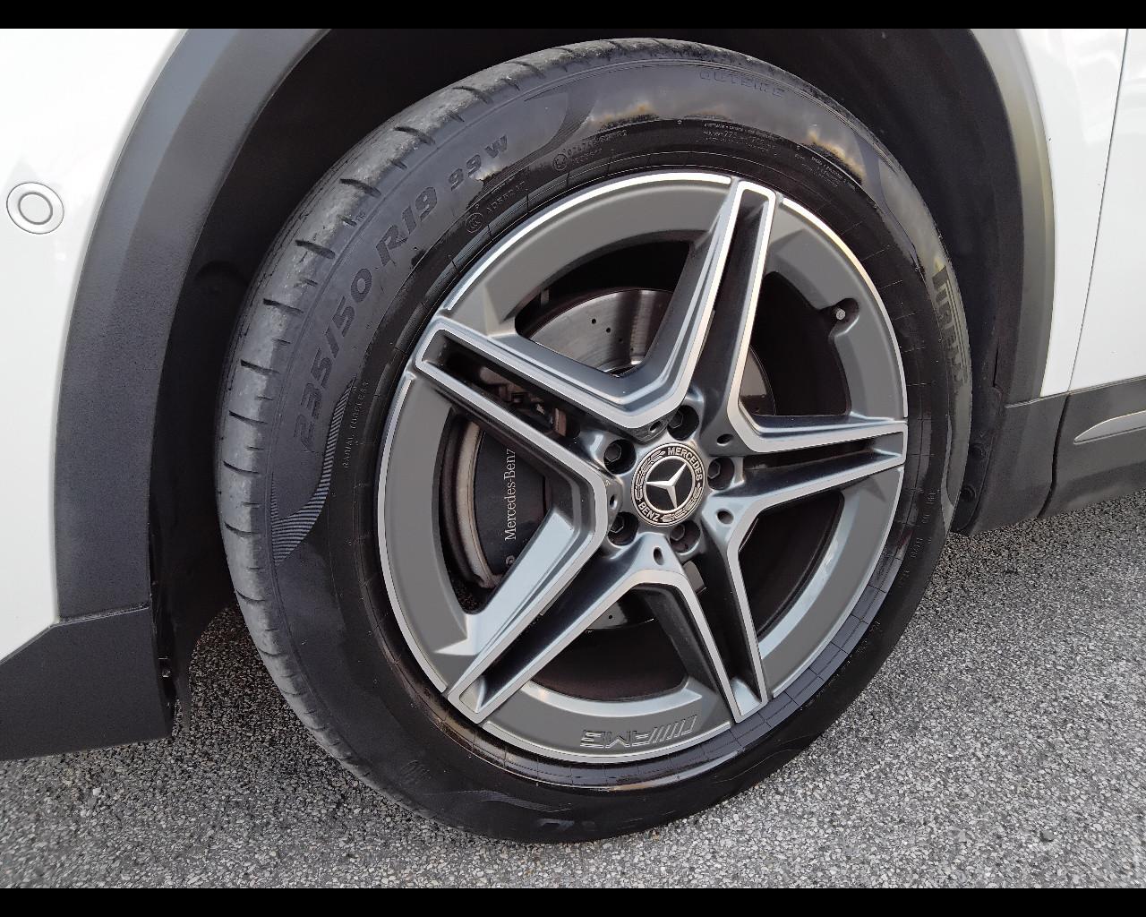 Mercedes-Benz GLA-H247 2020 - GLA 180 d Premium auto