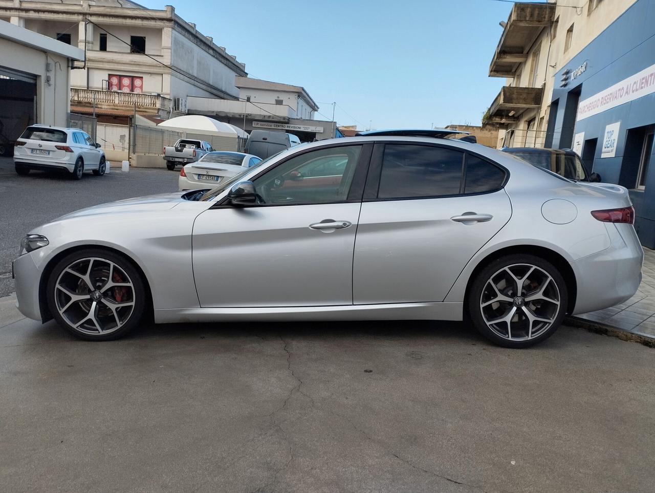 Alfa Romeo Giulia 2.2 Turbodiesel 160 CV AT8
