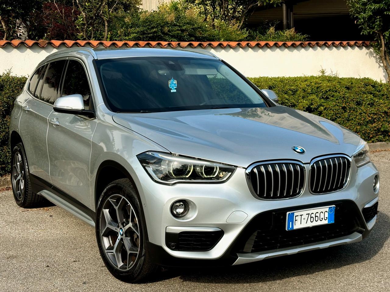 BMW X1 2.0D aut. 4x4-Pelle,Navi,Camera-FULL-2018