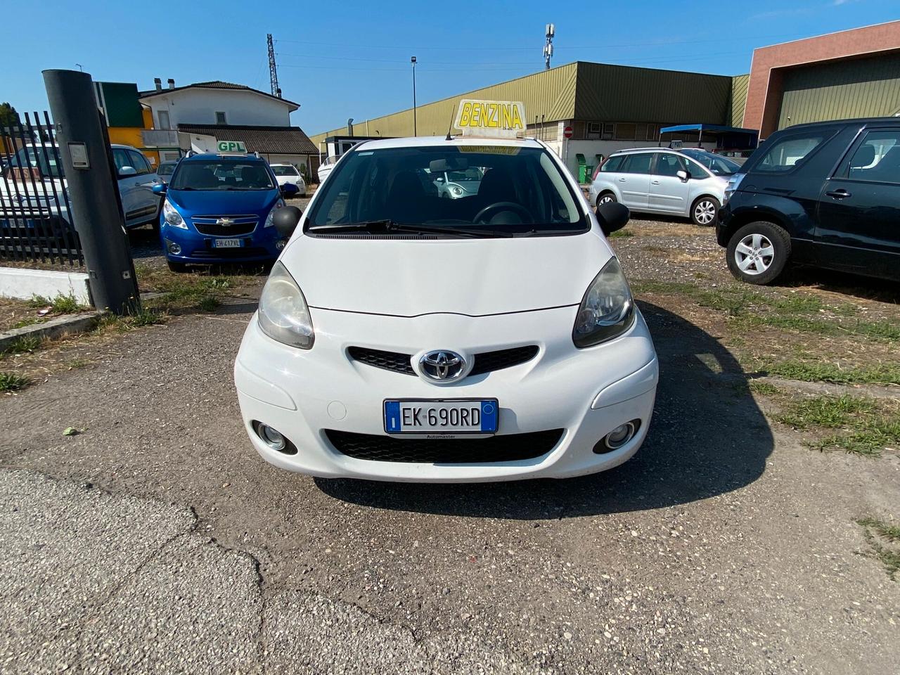 Toyota Aygo 1.0 12V VVT-i 5 porte Deep Ocean Connect