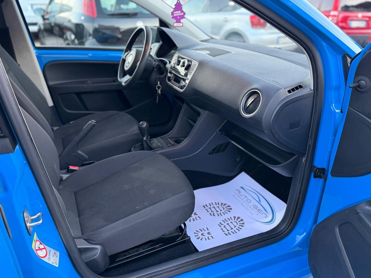 Volkswagen 1.0 5P move up! NEOPATENTATI OK