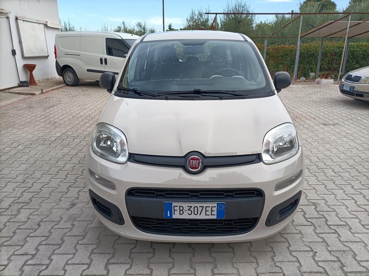 Fiat Panda 0.9 TwinAir Turbo Natural Power Lounge