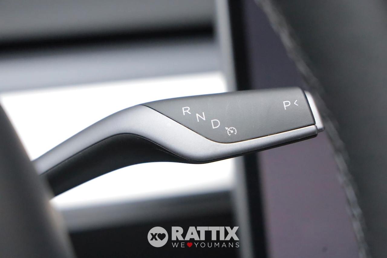 Tesla Model 3 Long Range Dual Motor AWD + tetto panoramico