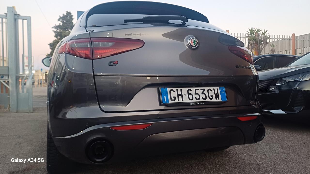 Alfa Romeo Stelvio 2.2 210 CV AT8 Q4 " Veloce Tì "