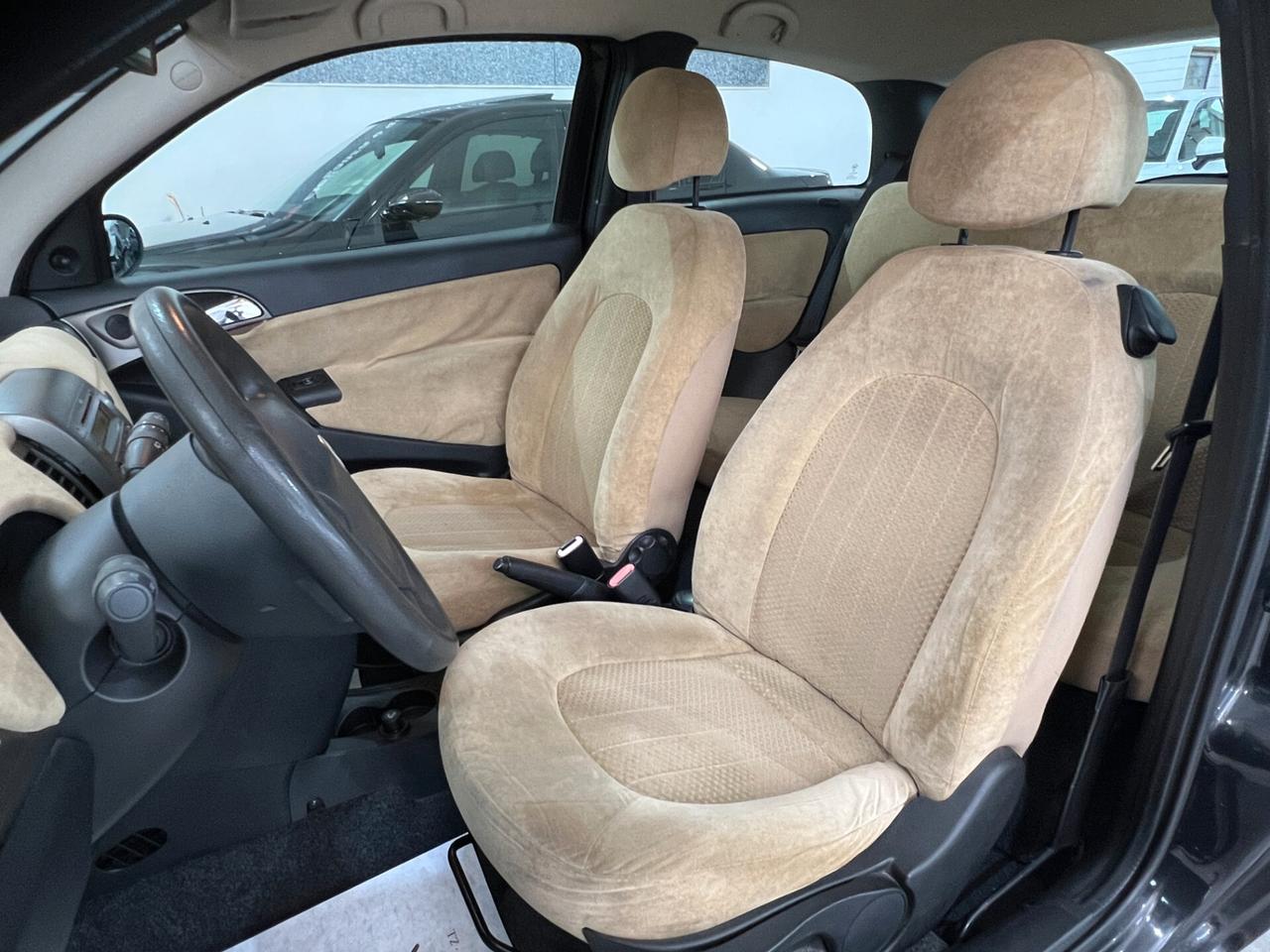 Lancia Ypsilon 1.2 80 CV - PLATINO - 2005