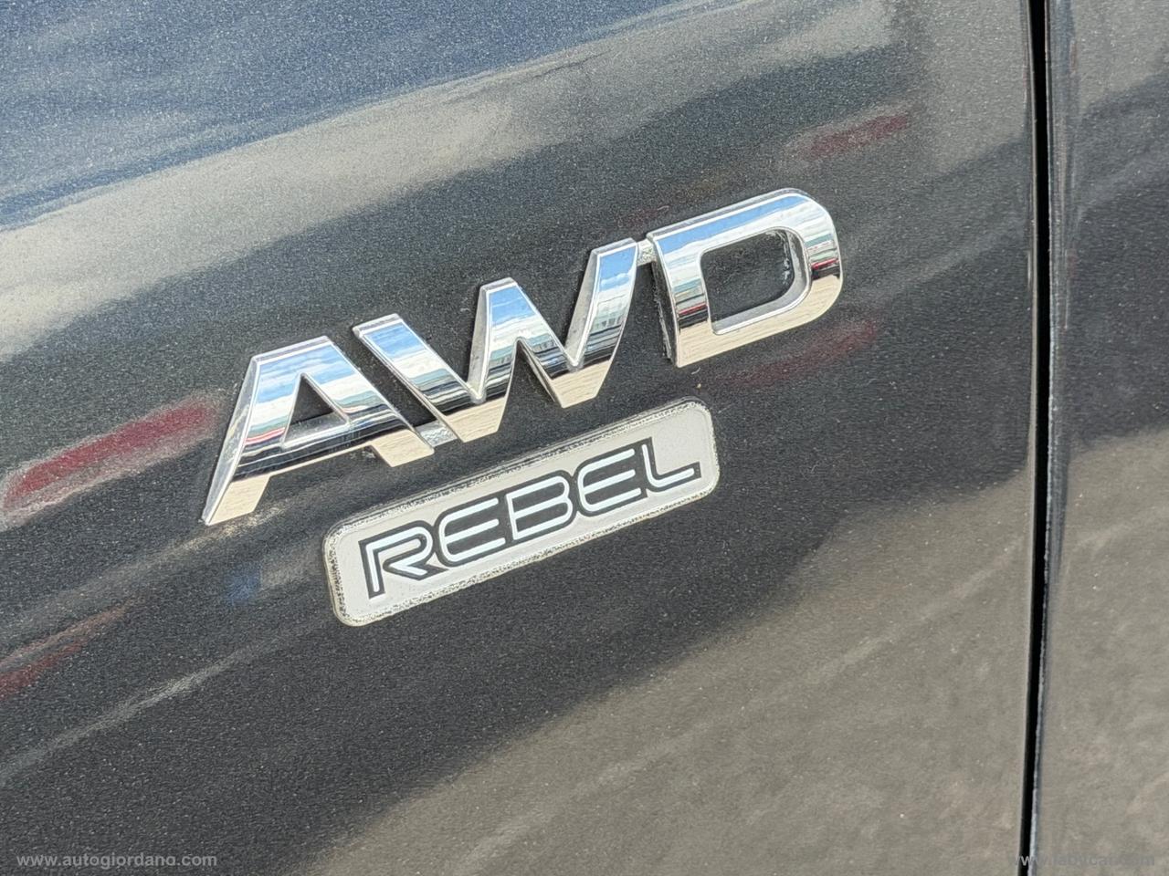 KIA Sportage 2.0 CRDI AWD REBEL GANCIO TRAINO - 4X4