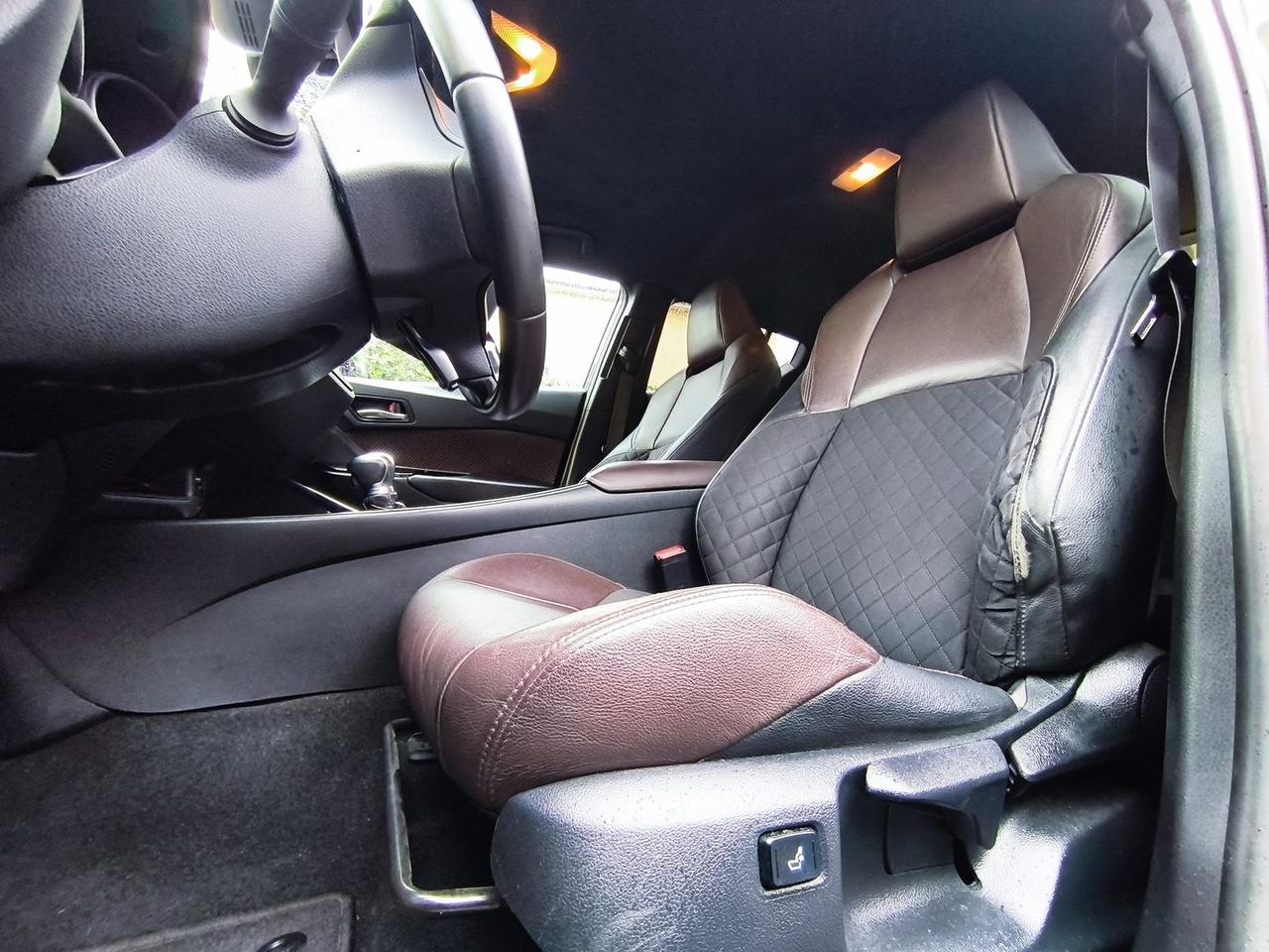 Toyota C-HR 1.8 HEV Lounge #8795