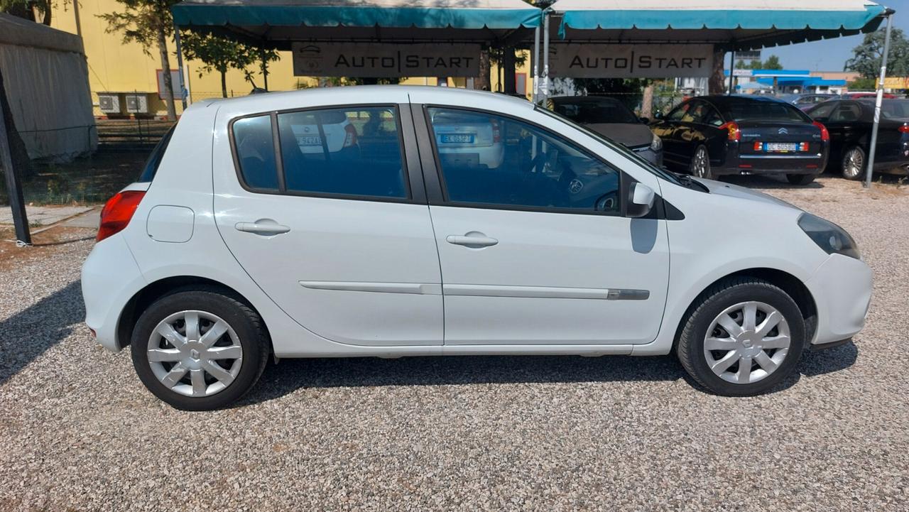 Renault Clio 1.2 16V 5 porte GPL Dynamique