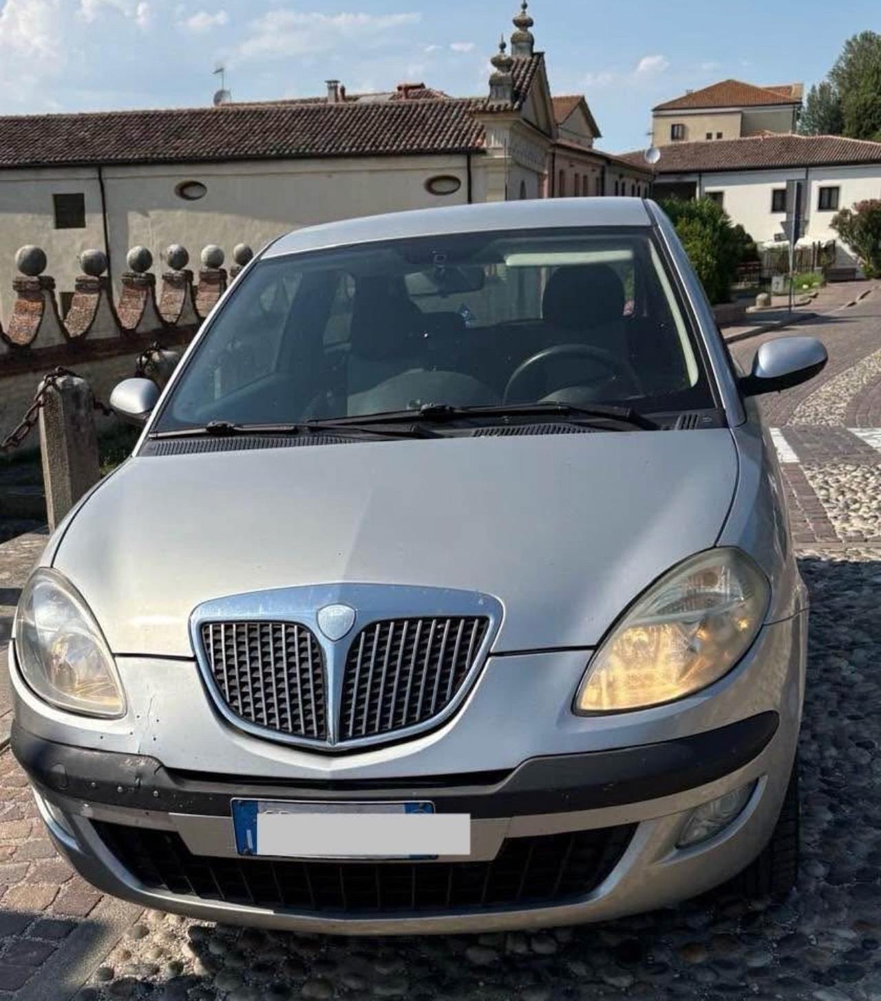 Lancia Ypsilon 1.3 Multijet 16V Platino