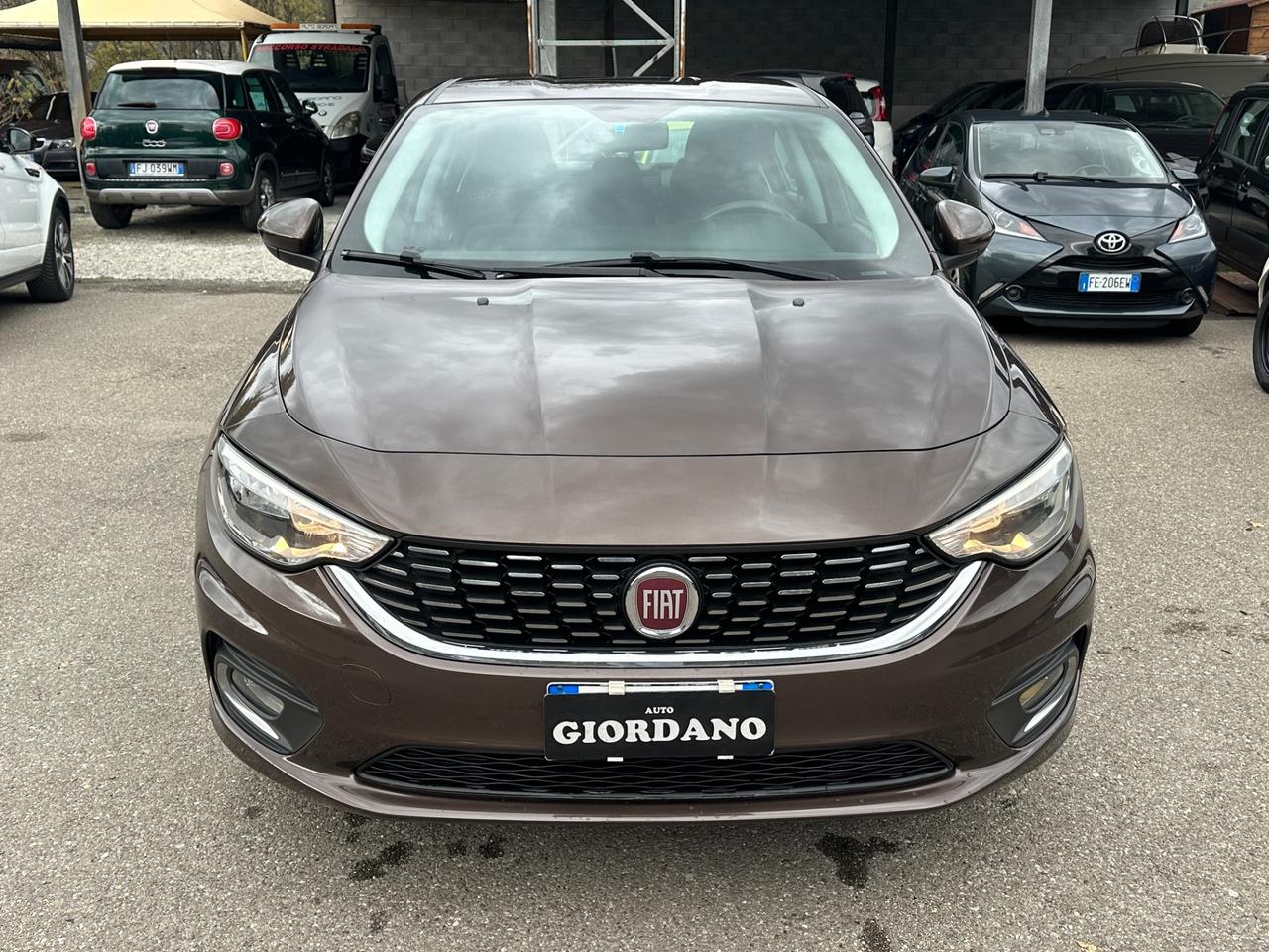 Fiat Tipo 1.3 Mjt 4 porte Lounge 95 cv berlina