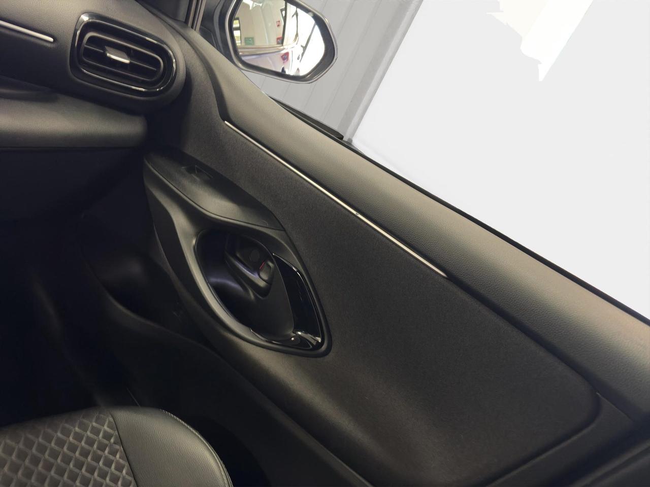 Toyota Yaris 1.5h Lounge
