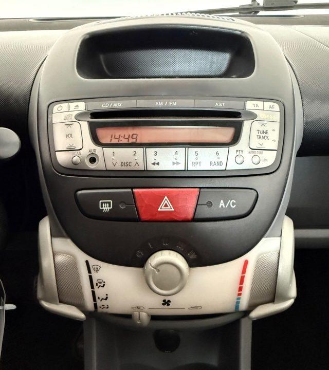 TOYOTA Aygo 1.0 12V VVT-i 3 porte Sol