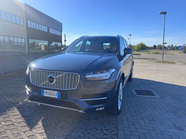 Volvo XC 90 XC90 D5 AWD Geartronic Inscription