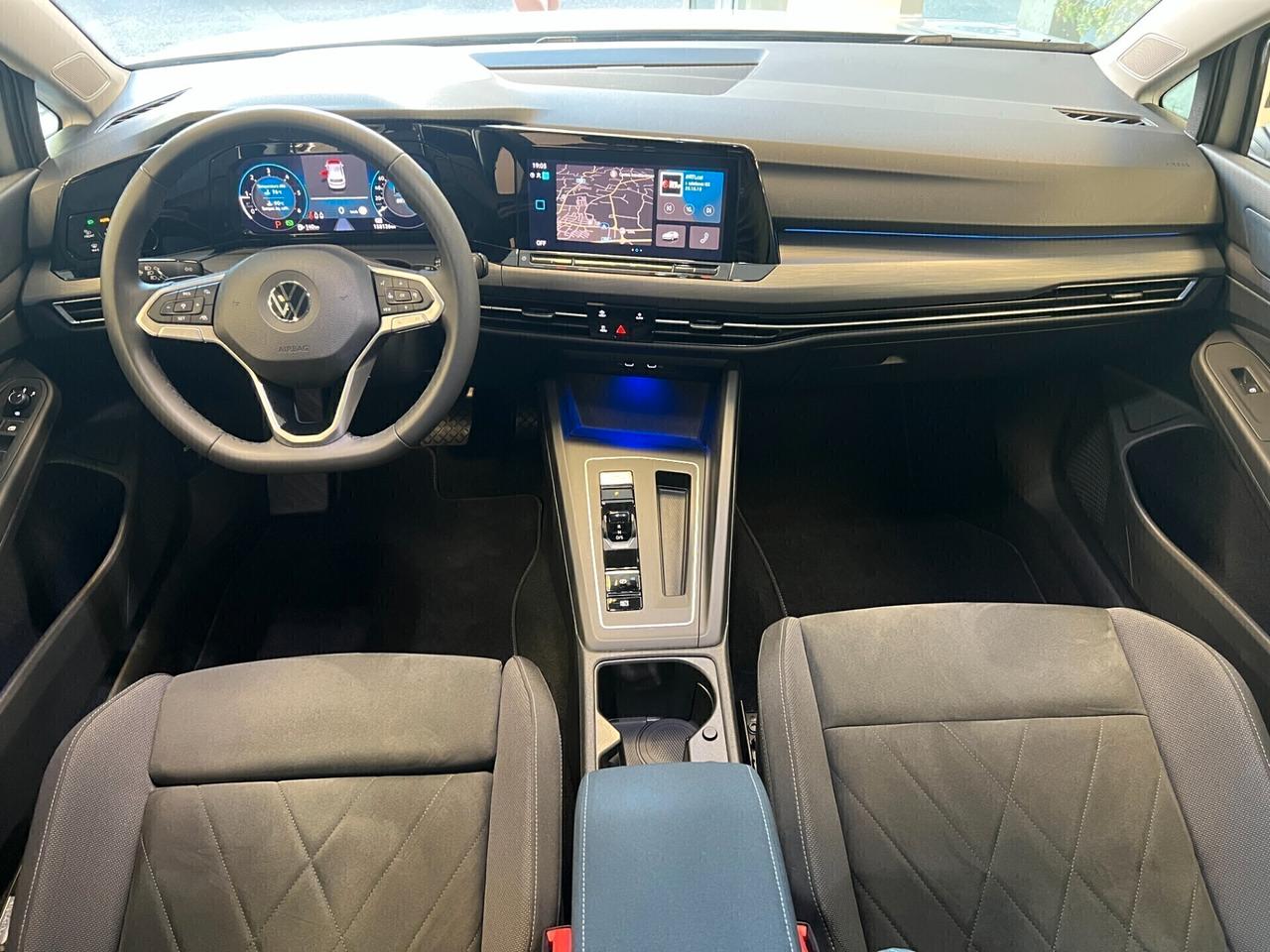 Volkswagen Golf 2.0 TDI Style