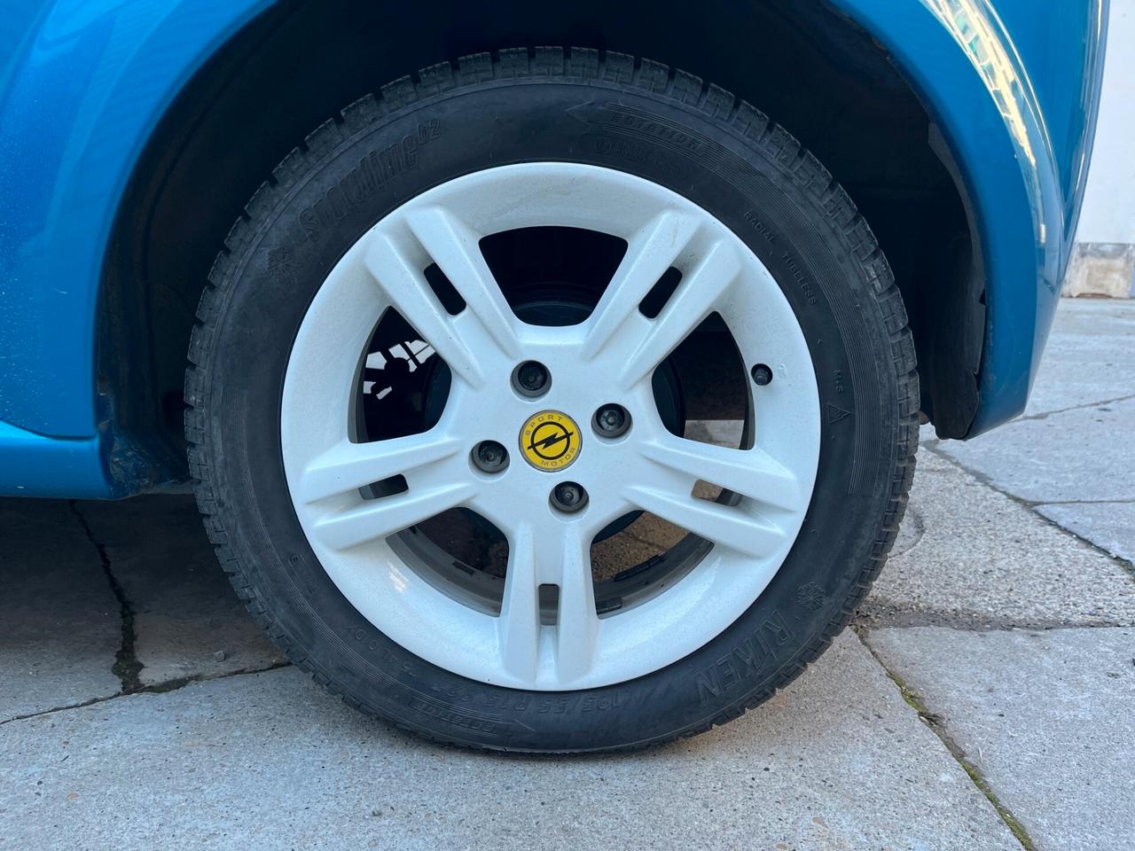 Opel Tigra TwinTop 1.4 16V Sport CABRIO