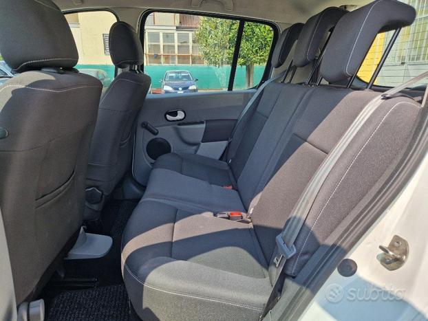 RENAULT Modus 1.2 75 Cv Euro5 Neopatentati