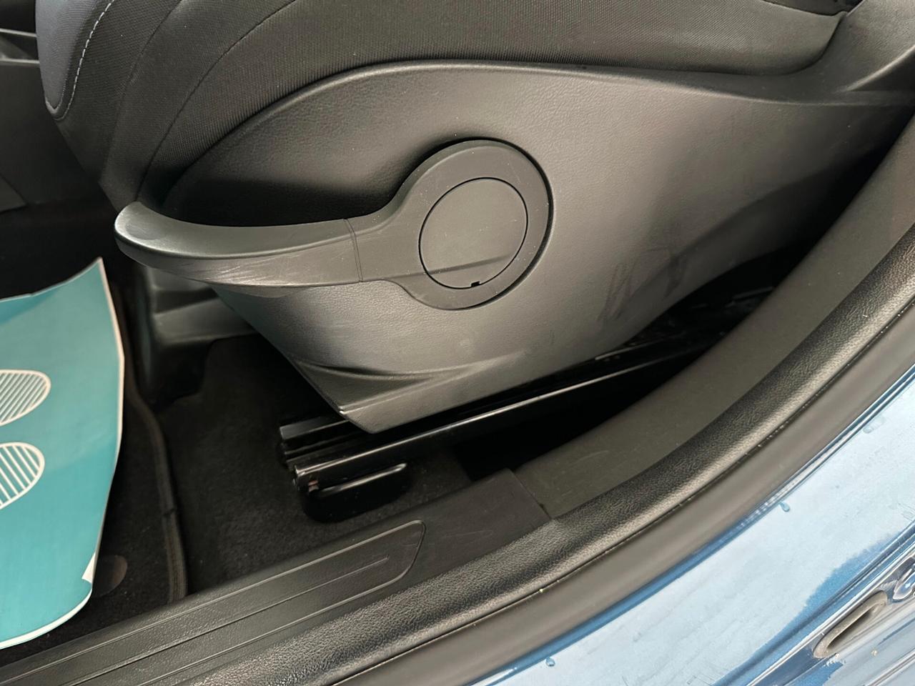 Lancia Ypsilon 1.0 FireFly 5 porte S&S Hybrid Gold "Km 38.000"