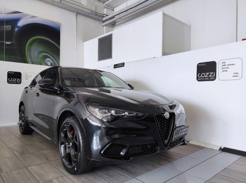 ALFA ROMEO Stelvio - Stelvio 2.0 Turbo 280 CV AT8 Q4 Veloce