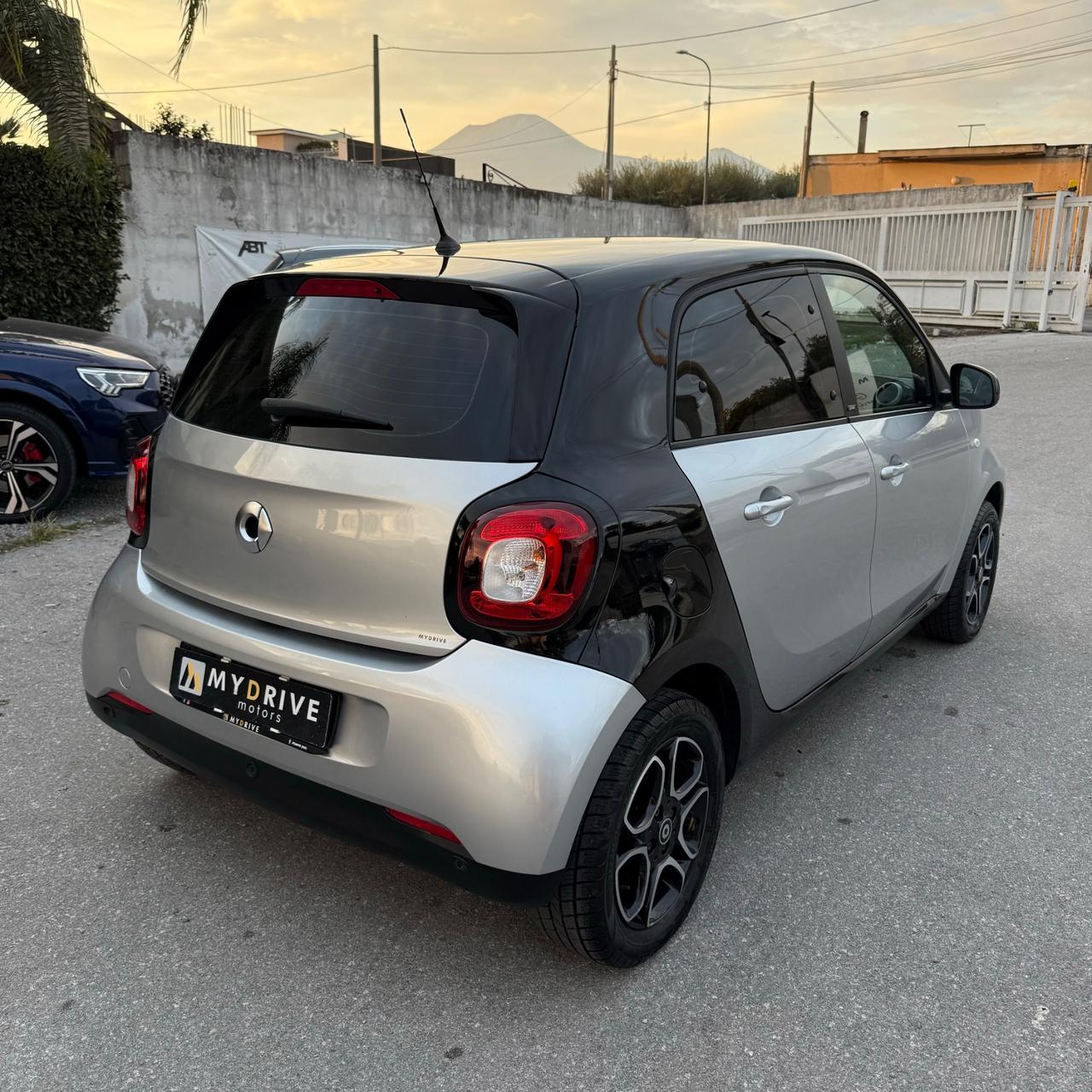Smart ForFour 70 1.0 Prime