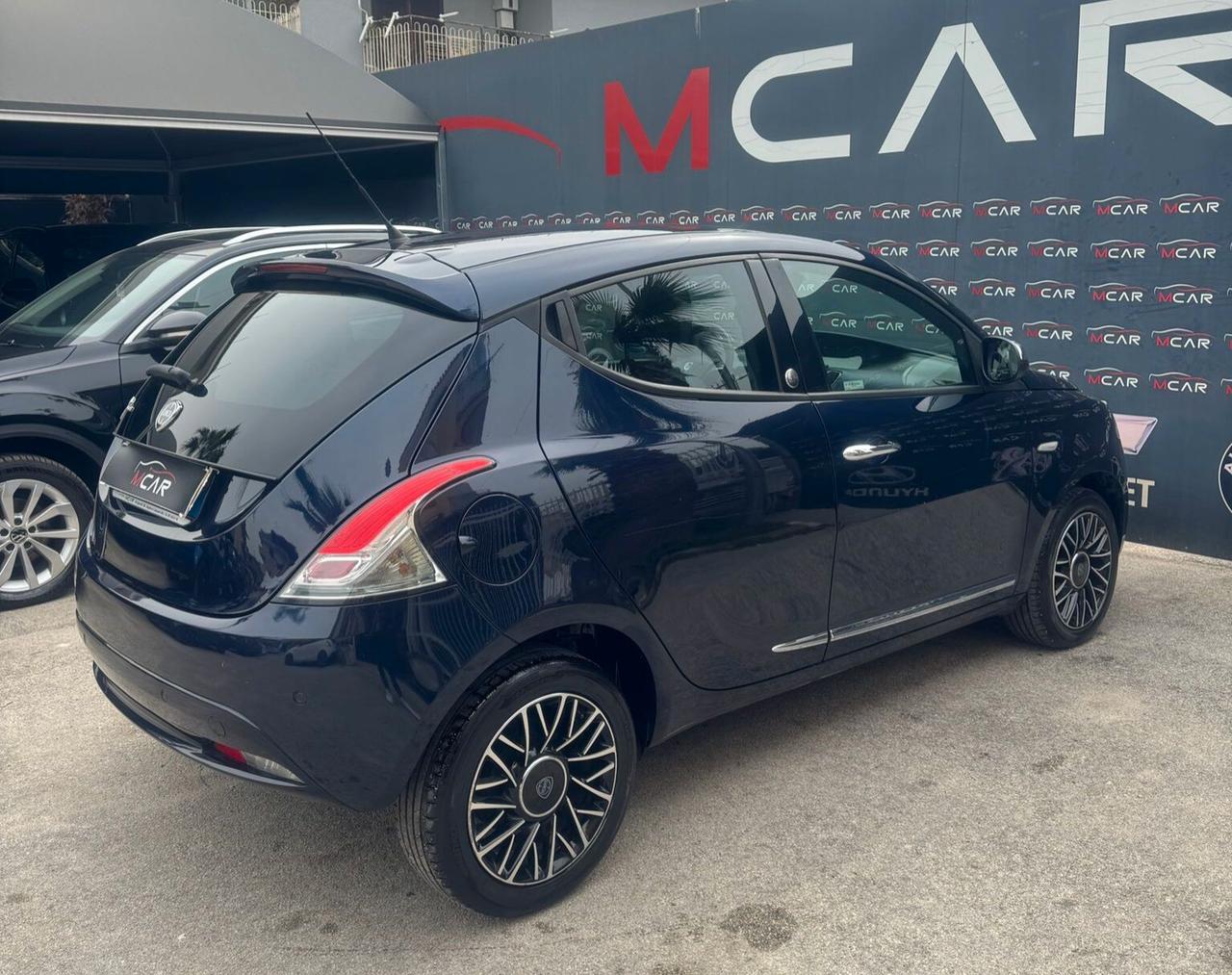 Lancia Ypsilon 1.2 69 CV 5 porte GPL Ecochic Gold