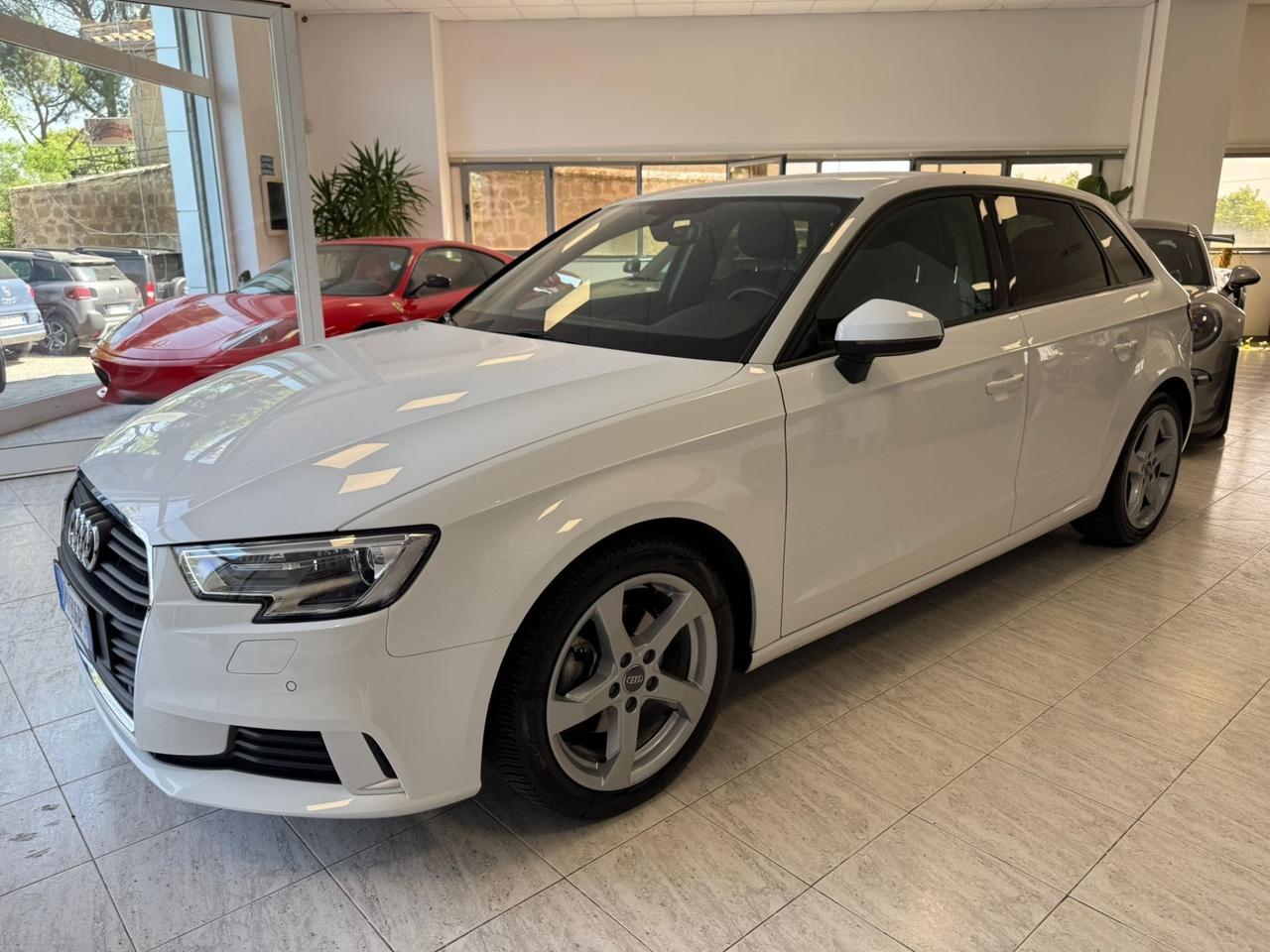 Audi A3 SPB 30 TFSI S tronic OK NEOPATENTATI