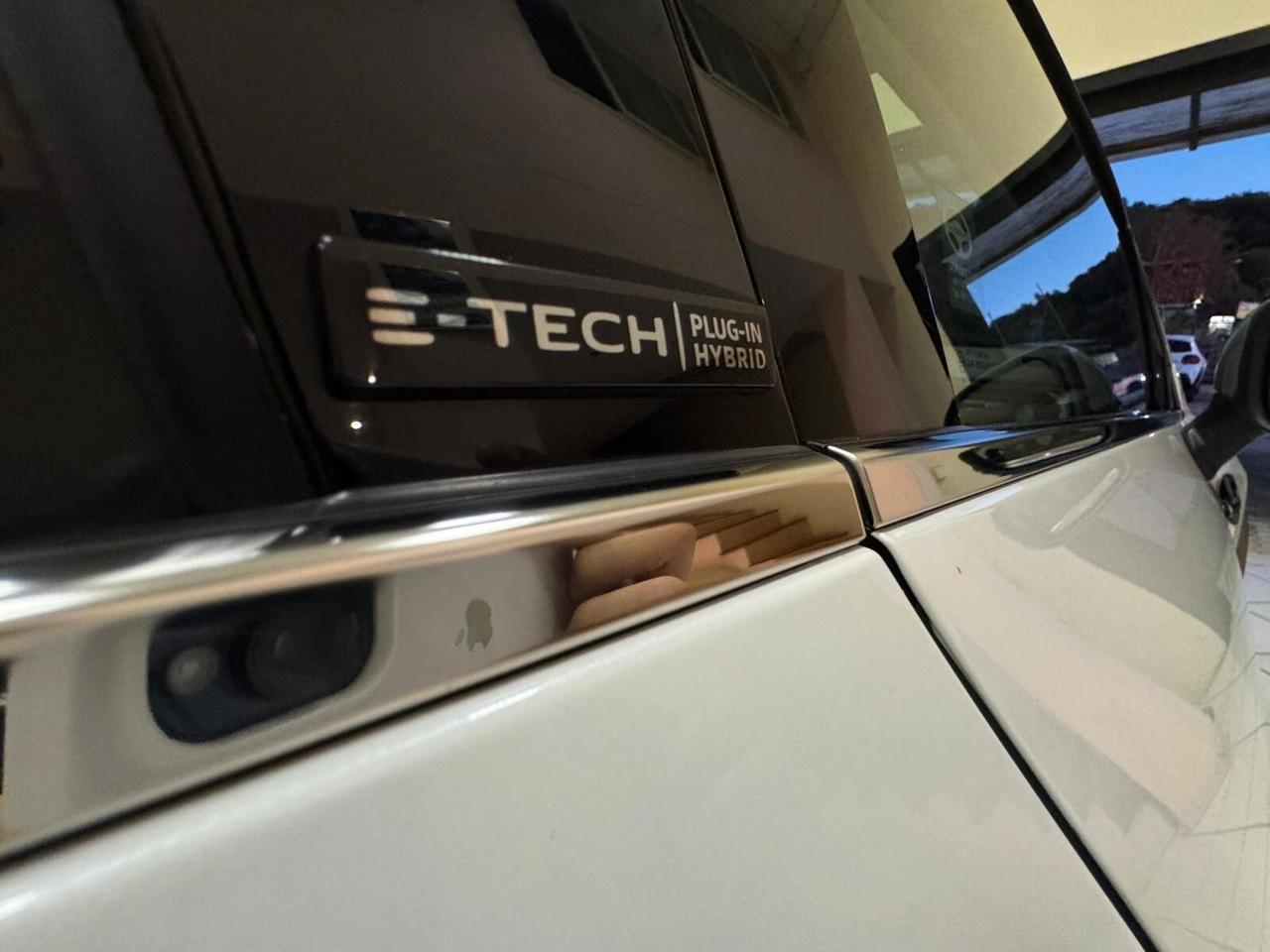 Renault Captur Plug-in Hybrid E-Tech 160 CV Intens