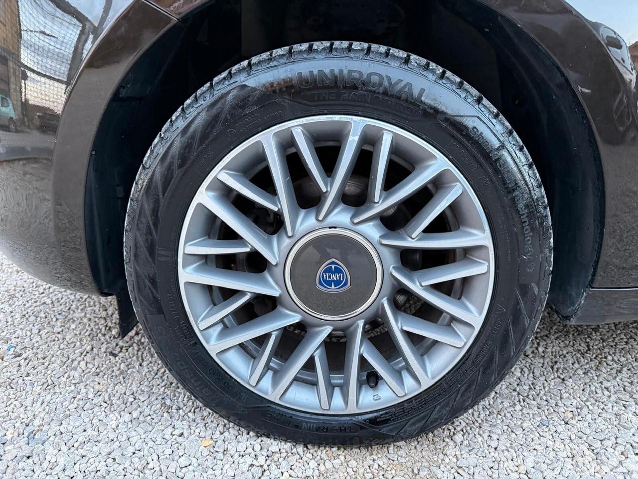 Lancia Ypsilon 1.3 MJT 16V 95 CV 5 porte S&S Platinum