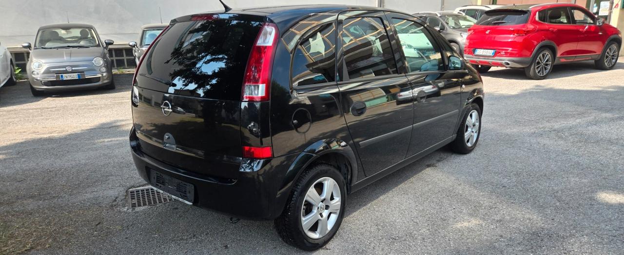 Opel Meriva 1.4 16V Cosmo