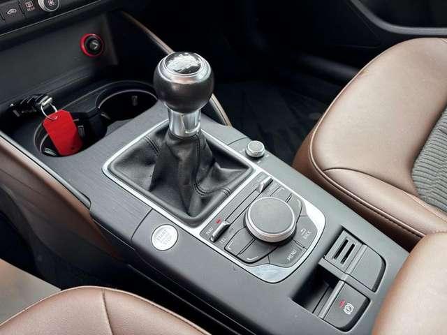 Audi A3 SPB 1.6 TDI clean diesel Ambition XENO-PELLE