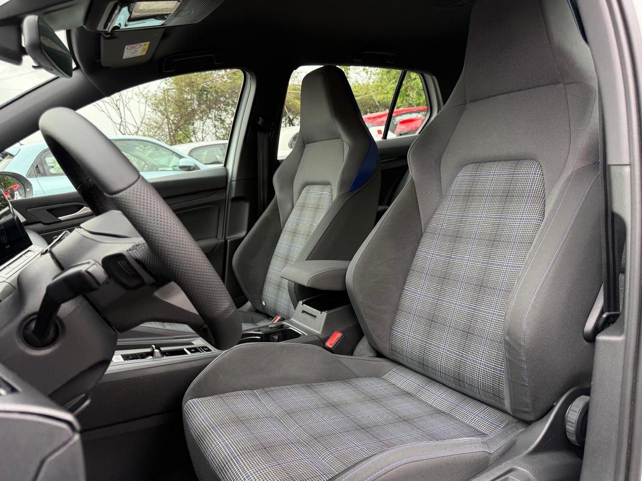 Volkswagen Golf GTE 1.4 TSI eHybrid Navi ACC LED+ Apple DCk