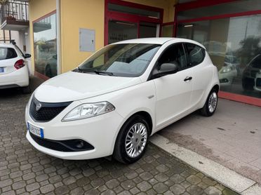 Lancia Ypsilon 1.2 69 CV 5 porte Elefantino Blu