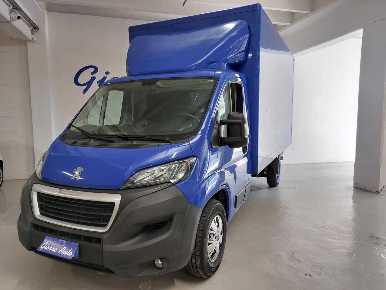 PEUGEOT Boxer (3ª serie) Boxer 335 2.2 BlueHDi...