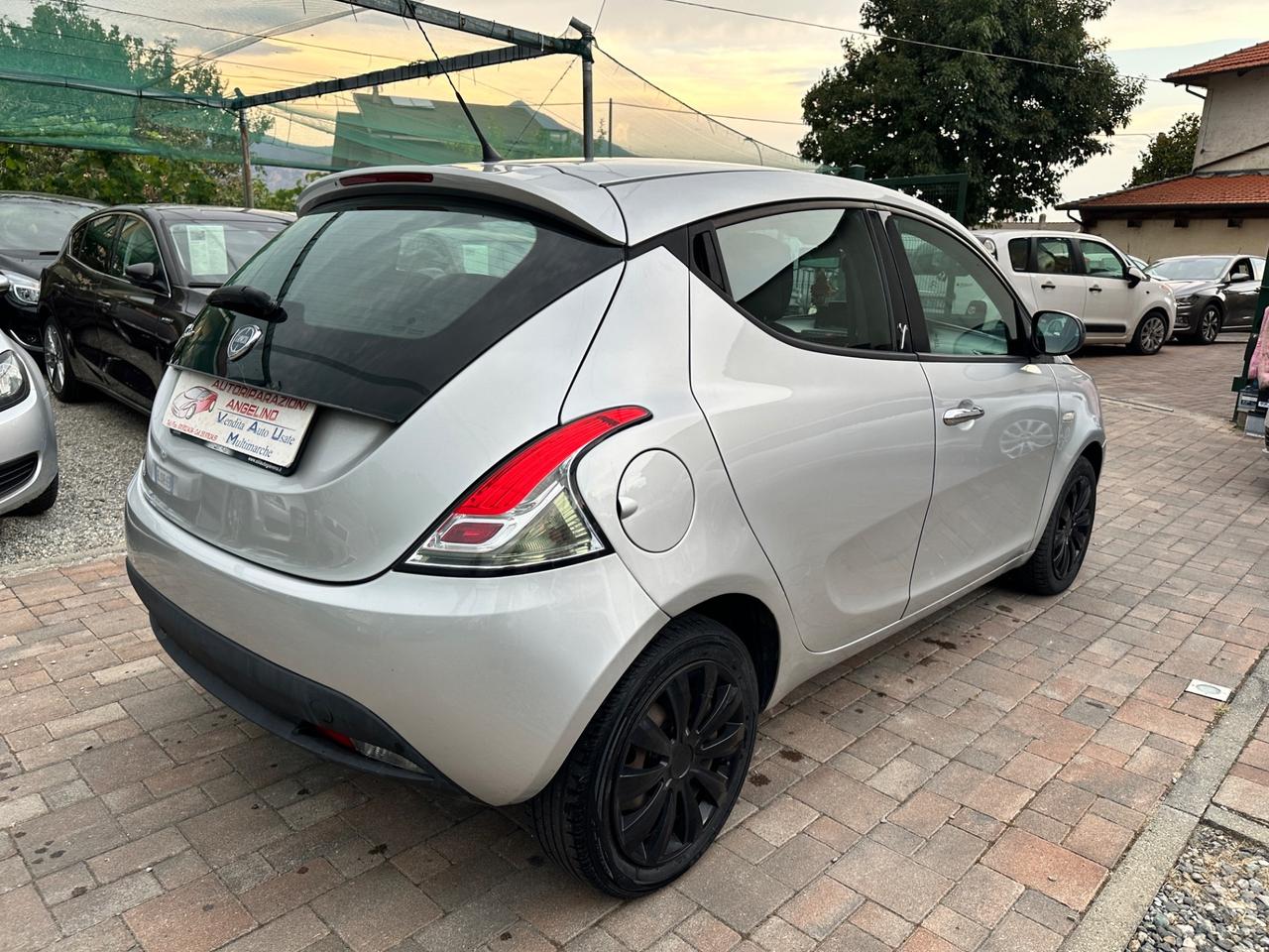 Lancia Ypsilon 1.3 MJT 95 CV MOTORE DA SISTEMARE