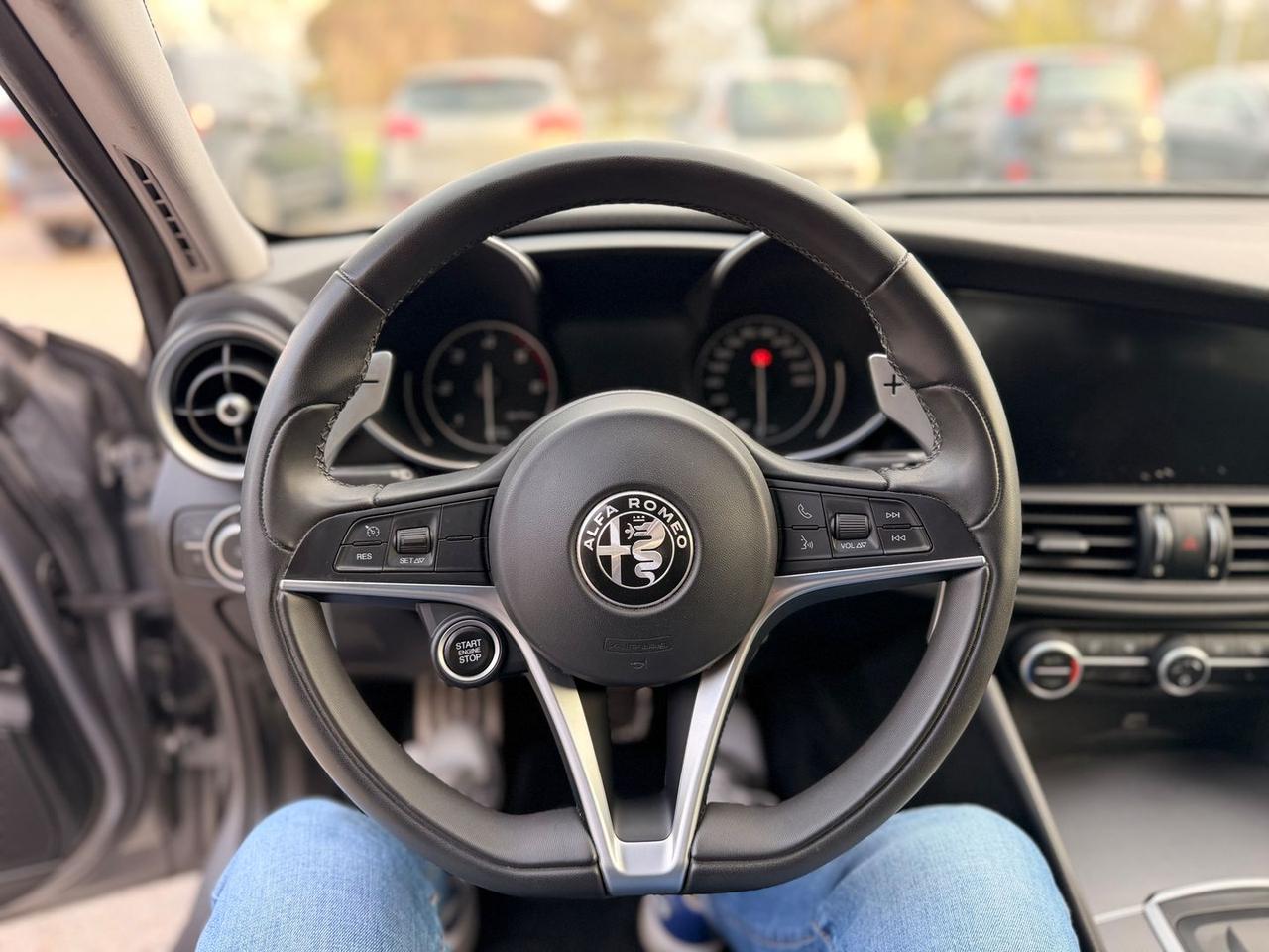 Alfa Romeo Giulia Veloce 2.2 Turbo #8037