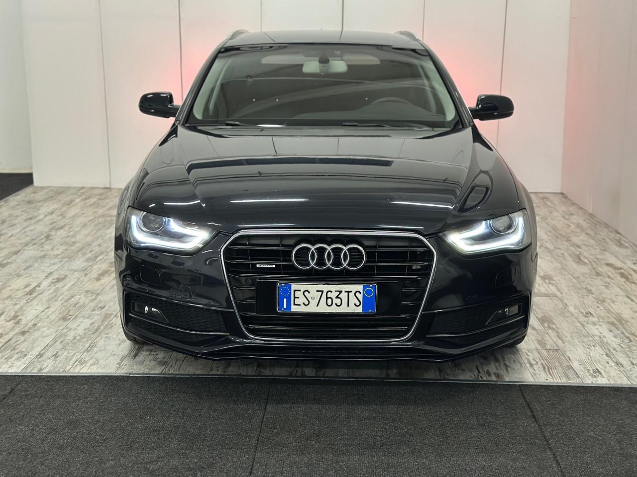 Audi A4 Avant 2.0 TDI 177 CV quattro S - Line