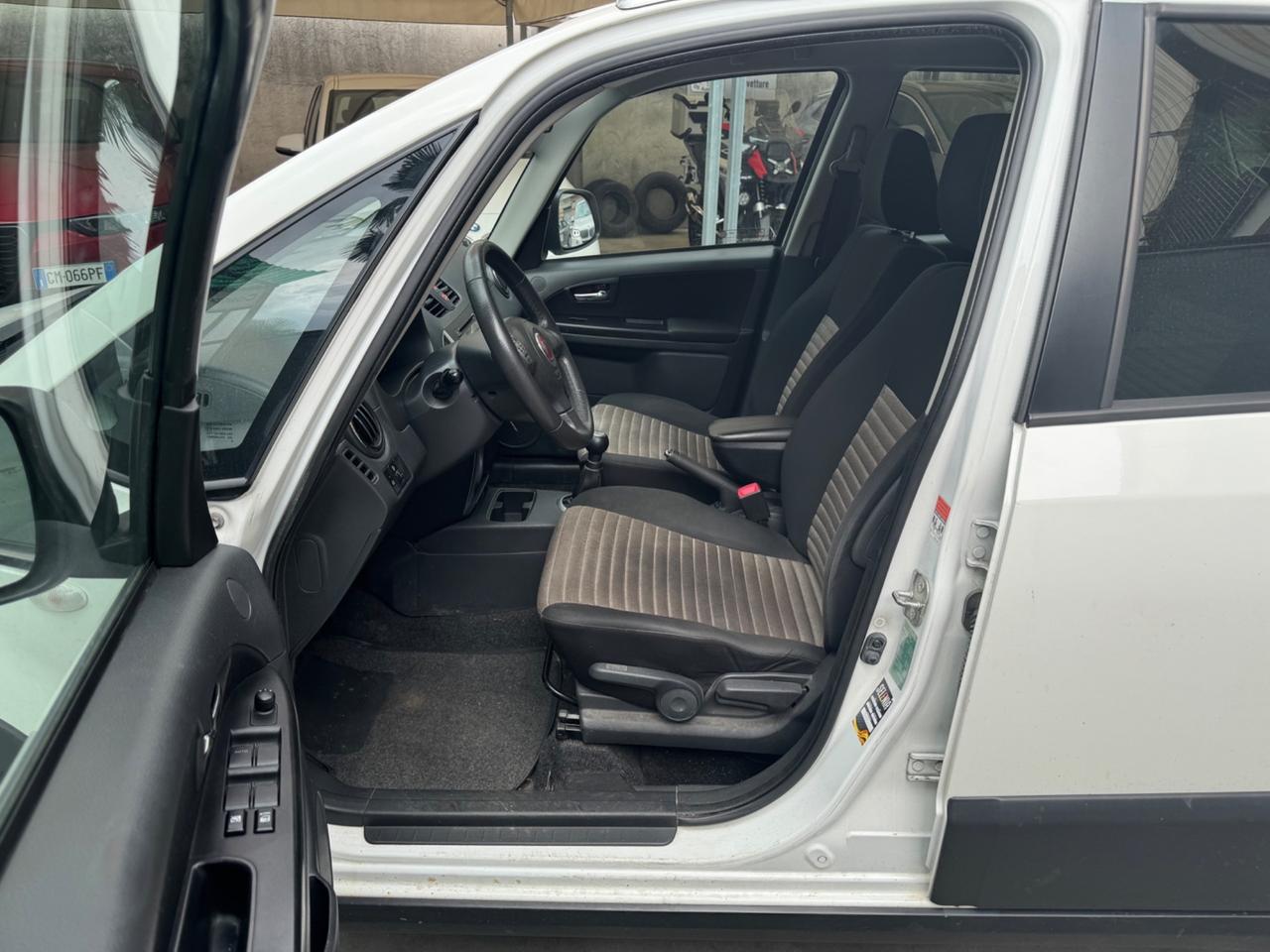 Fiat Sedici 1.6 16V 4x4 Emotion