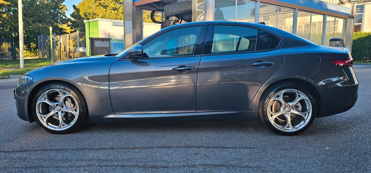 Alfa Romeo Giulia 2.2 Turbodiesel 150 CV AT8 Super