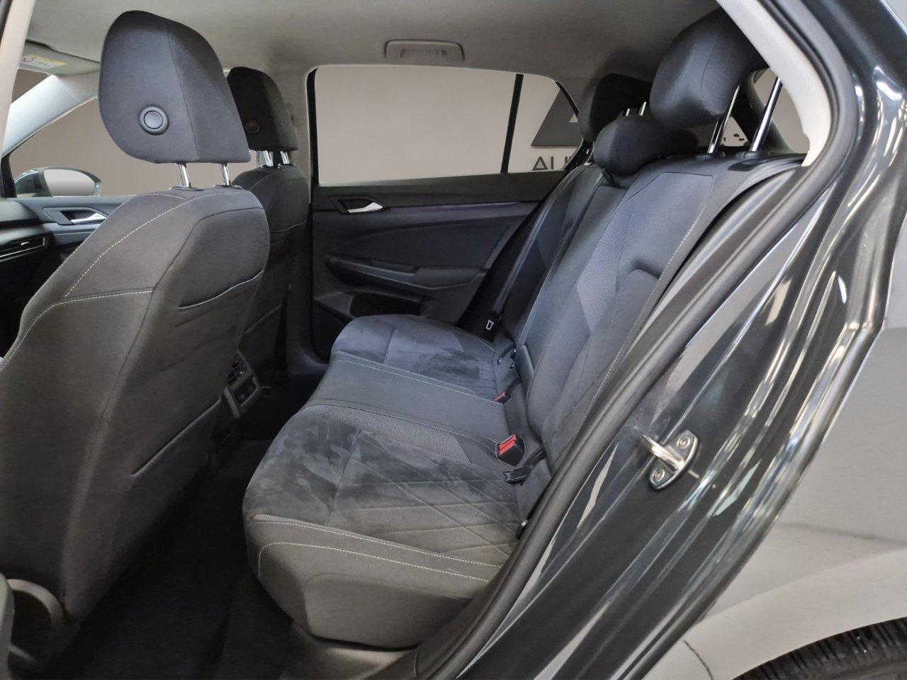 Volkswagen Golf 2.0 tdi Style 150cv dsg