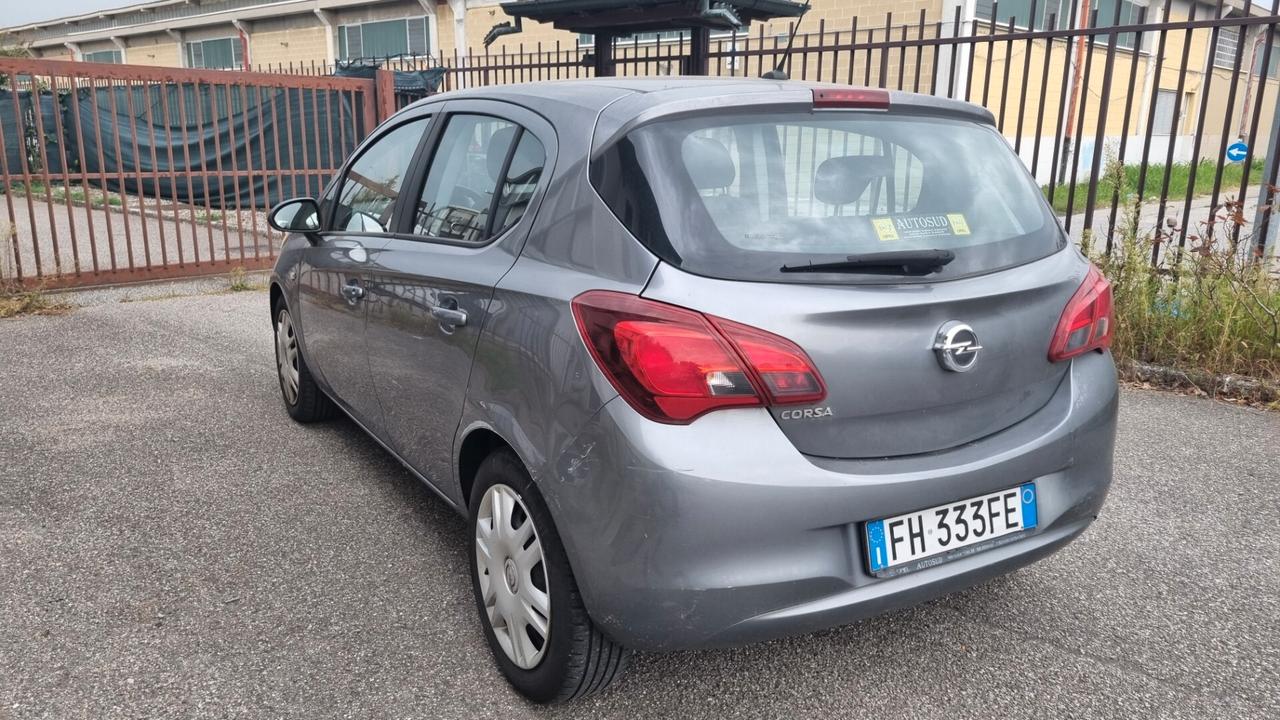 Opel Corsa 1.2 5 porte