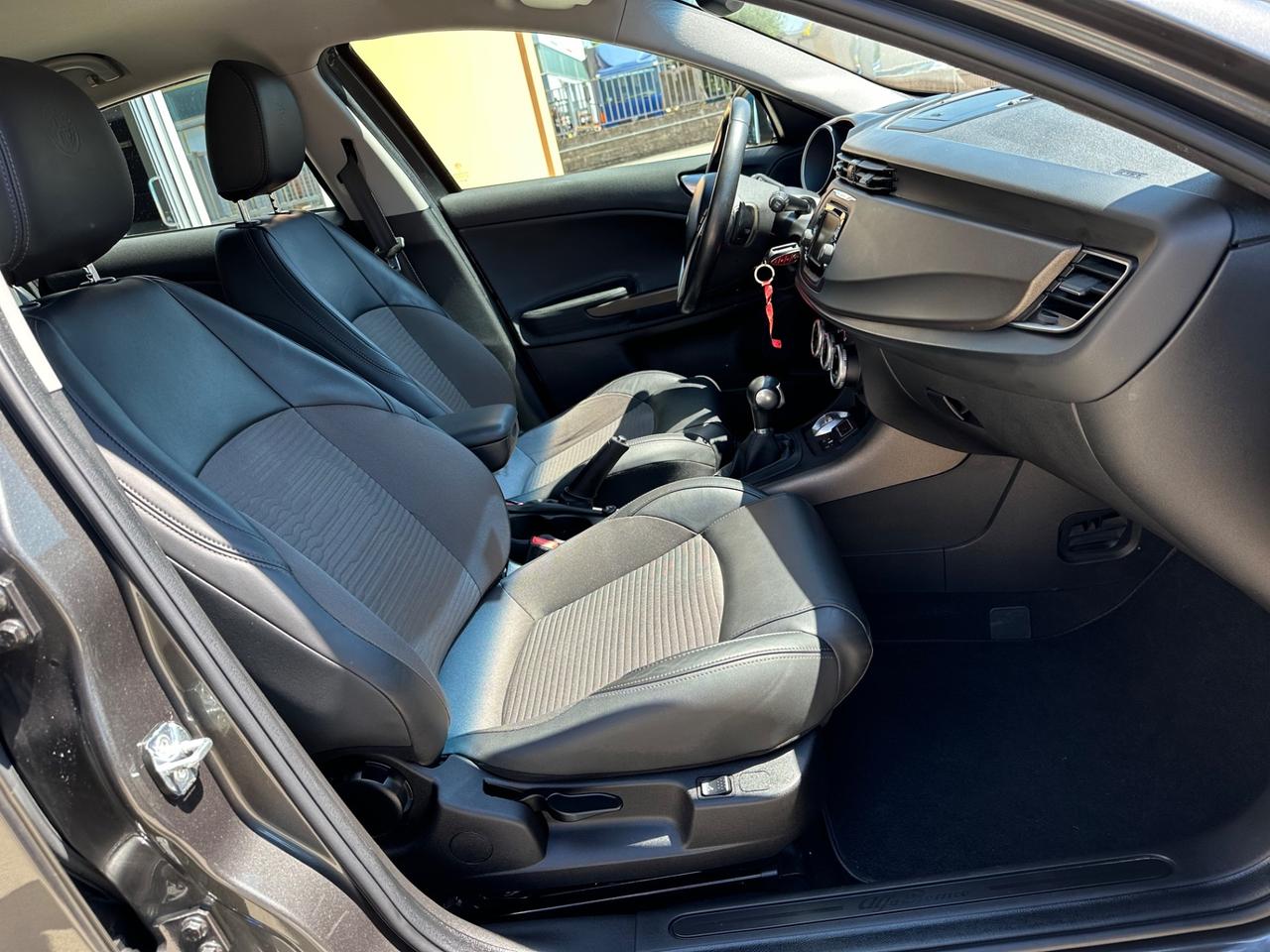 Alfa Romeo Giulietta 2.0 JTDm-2 175 CV TCT Exclusive