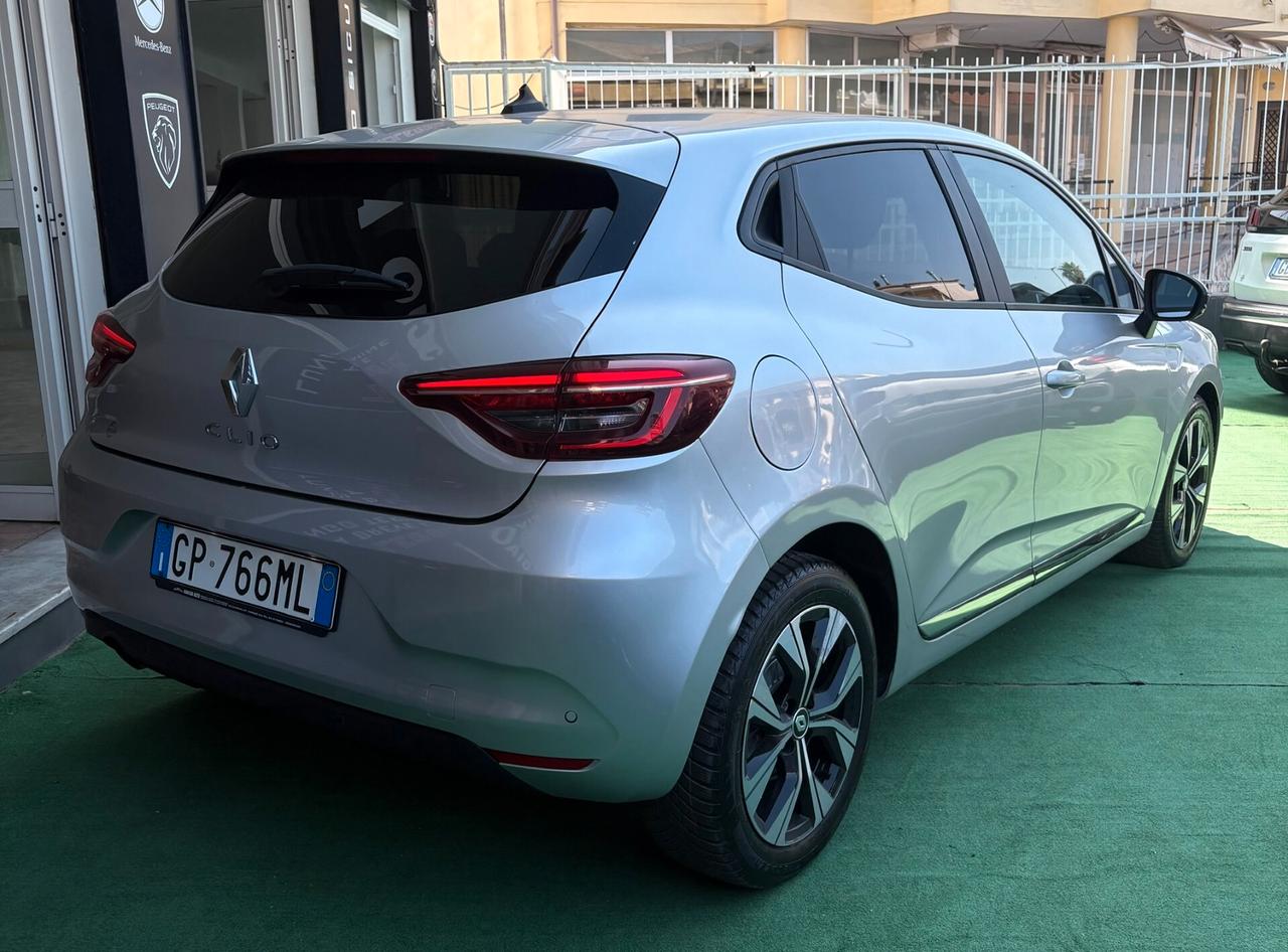 Renault Clio Blue dCi 100 CV 5 porte business