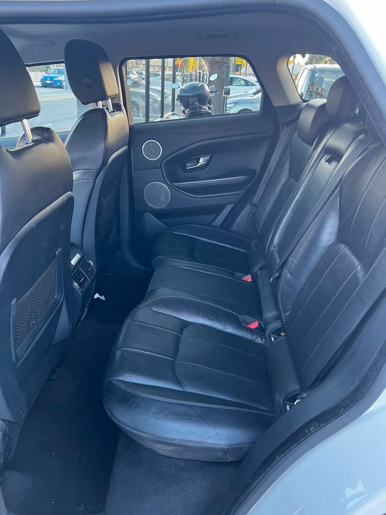 Land Rover Range Evoque 2.0 TD4 180 CV 5p. Autobiography