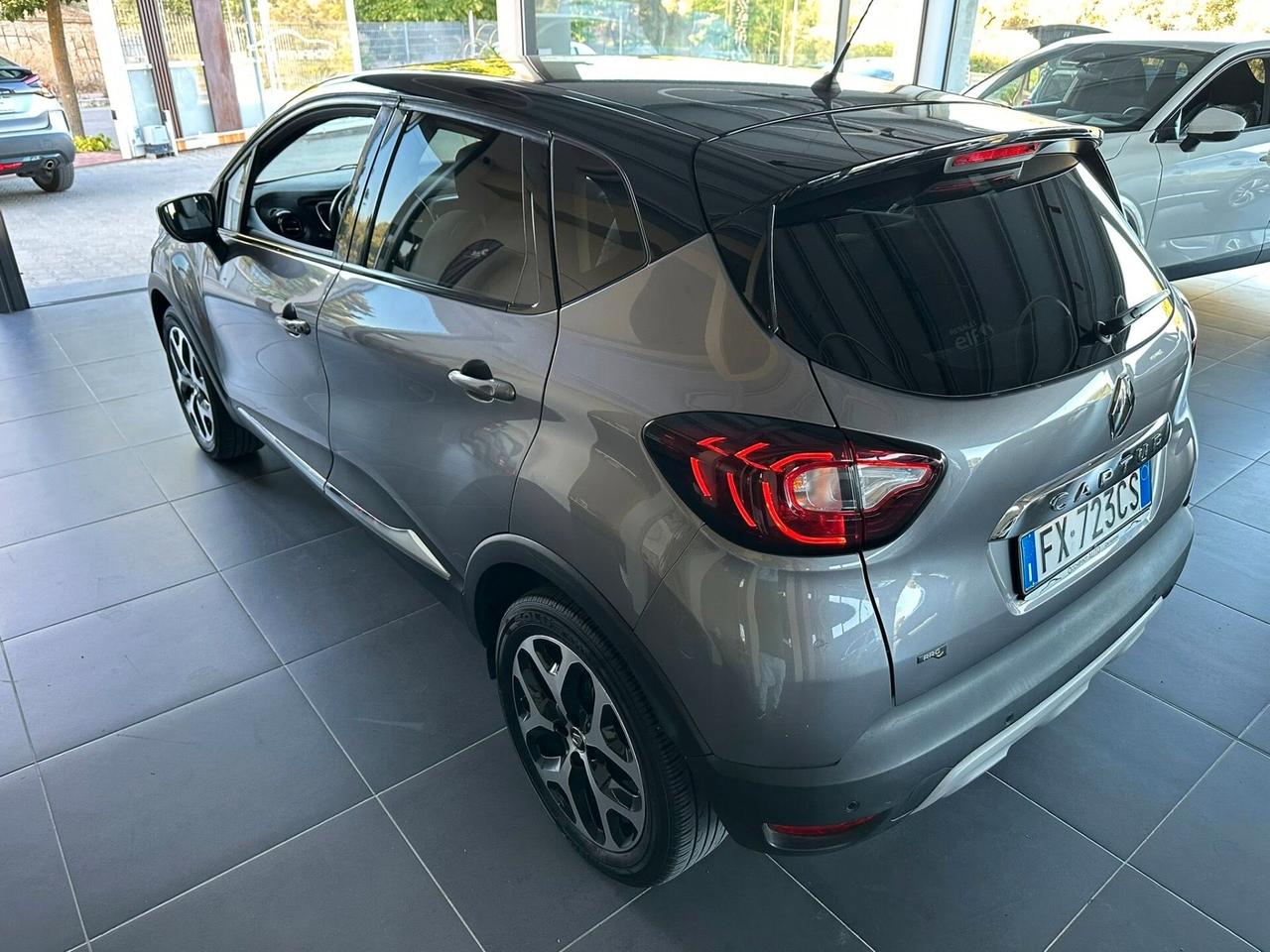 Renault Captur TCe 12V 90 CV Sport Edition2
