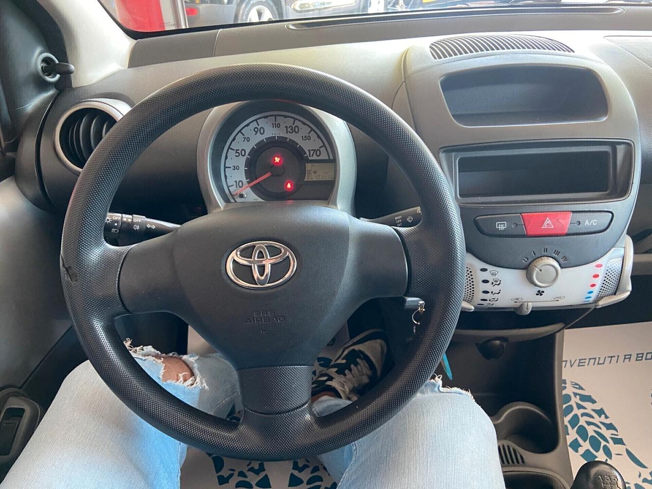 Toyota Aygo 1.0 BENZINA 103.000KM FINANZIABILE